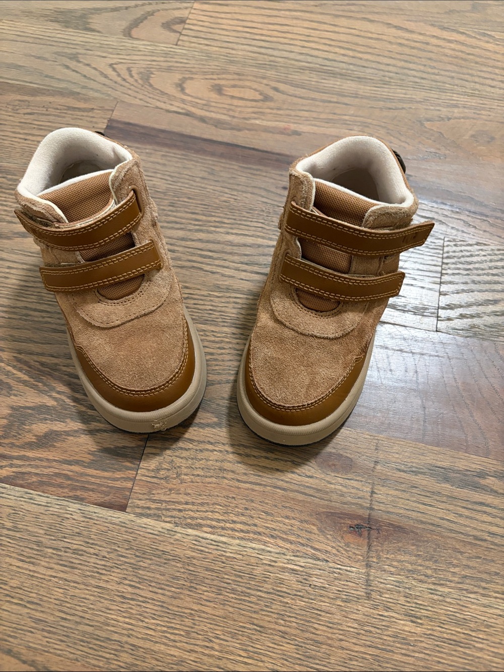Toddler Ugg booties size 11 GUC